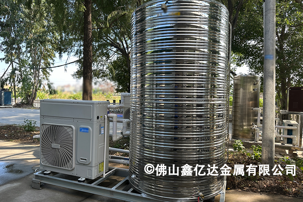 304不锈钢圆形水箱(图5)